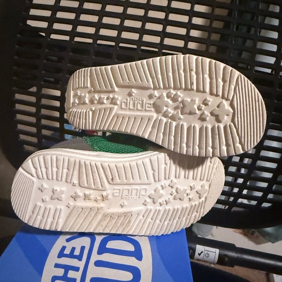 Hey Dude Kids Wally Tri Sport Mesh Sneakers - Green/White/Gray, Size 9C - Picture 5 of 5